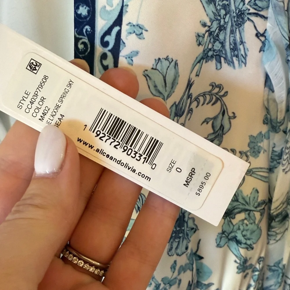 Alice + Olivia Sion Pleated Maxi Dress - Picture 6 of 6